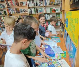 Литературное обозрение  «Крымская палитра детской литературы»