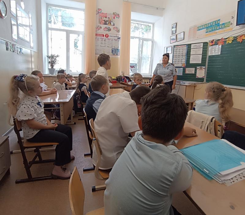 Беседа «Гражданская оборона. МЧС на службе Отечества»